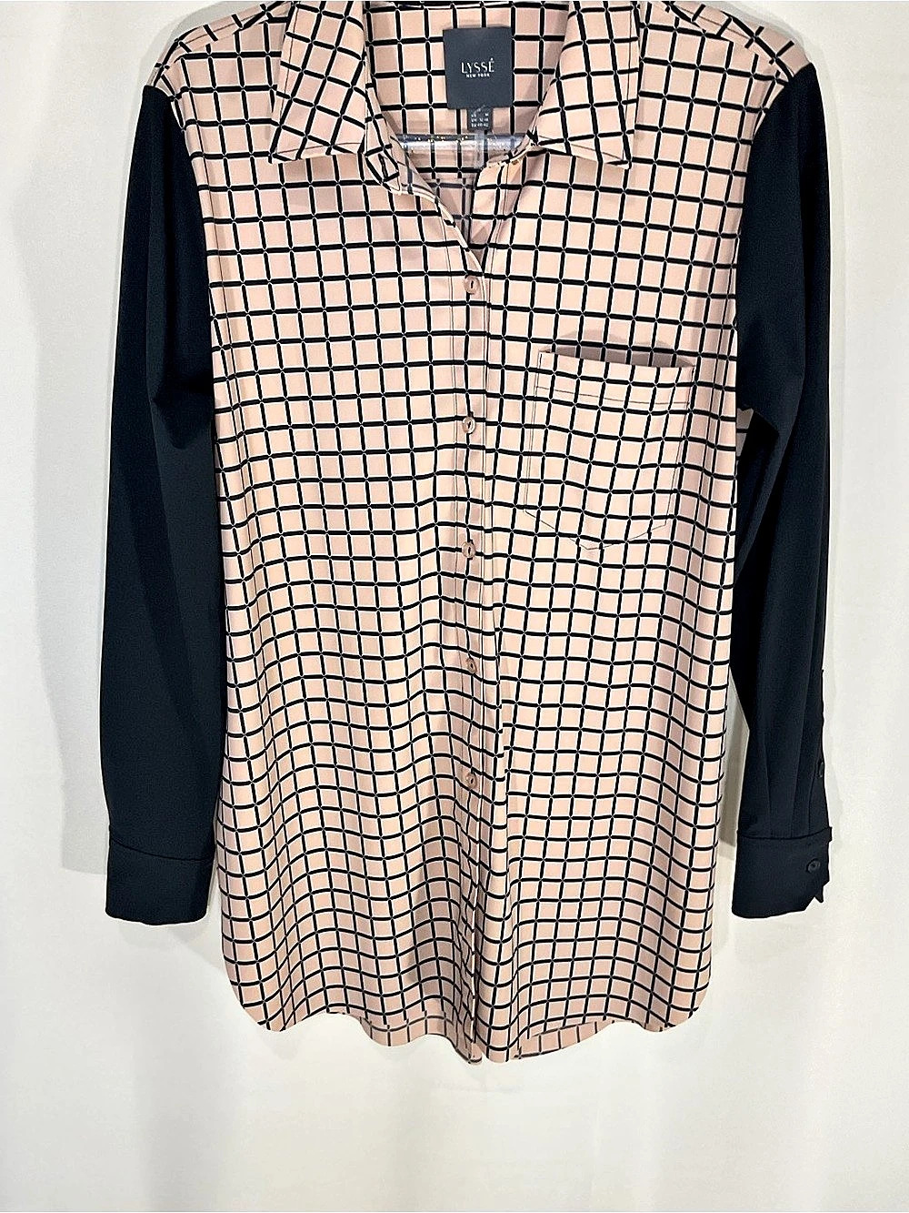 Lysse Geometric Button Down in Beige & Black Size Medium